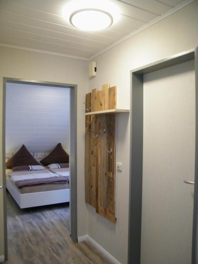 Gastehaus " Schone Aussicht " Apartment Neuharlingersiel Exterior photo