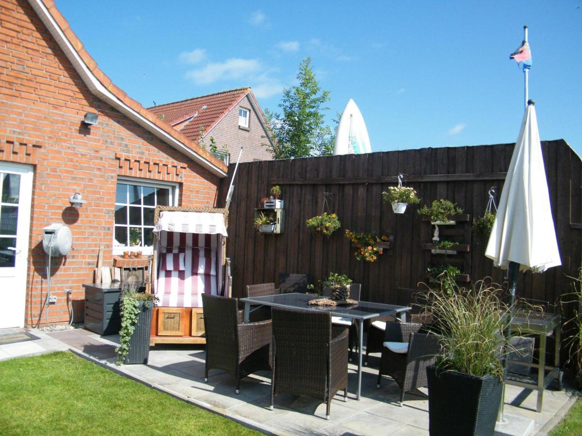 Gastehaus " Schone Aussicht " Apartment Neuharlingersiel Exterior photo